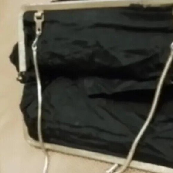 Black Velvet Art Deco Floral Kiss Look Vintage Really Worn Out P1 - Picture 3 of 4